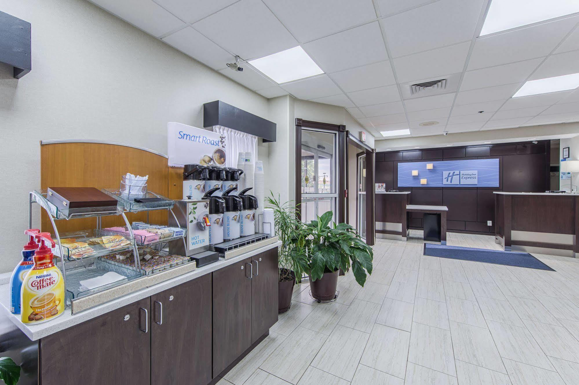 Holiday Inn Express Dandridge, An Ihg Hotel Екстериор снимка