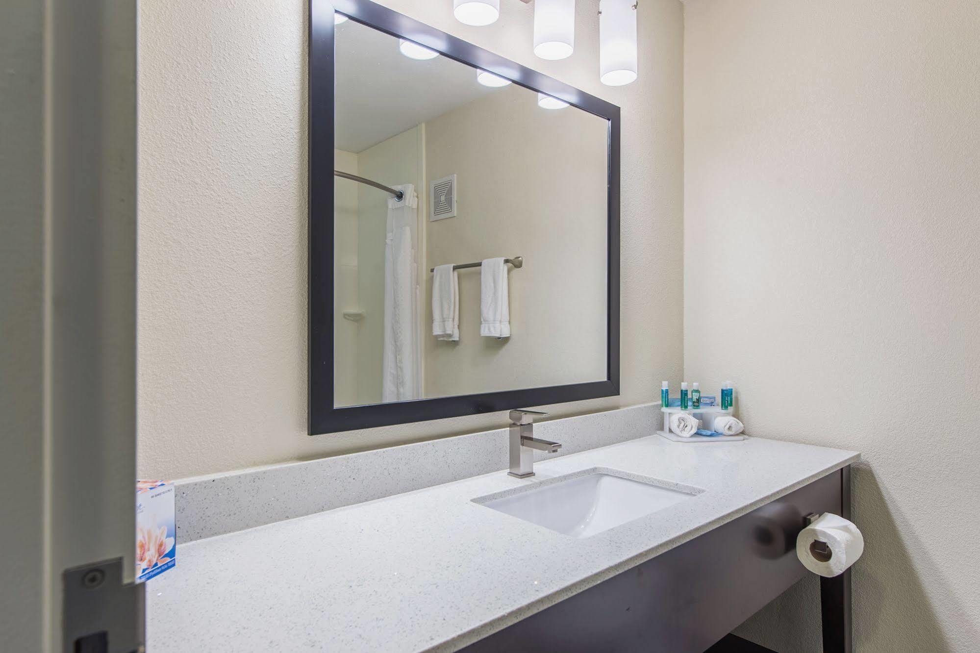 Holiday Inn Express Dandridge, An Ihg Hotel Екстериор снимка