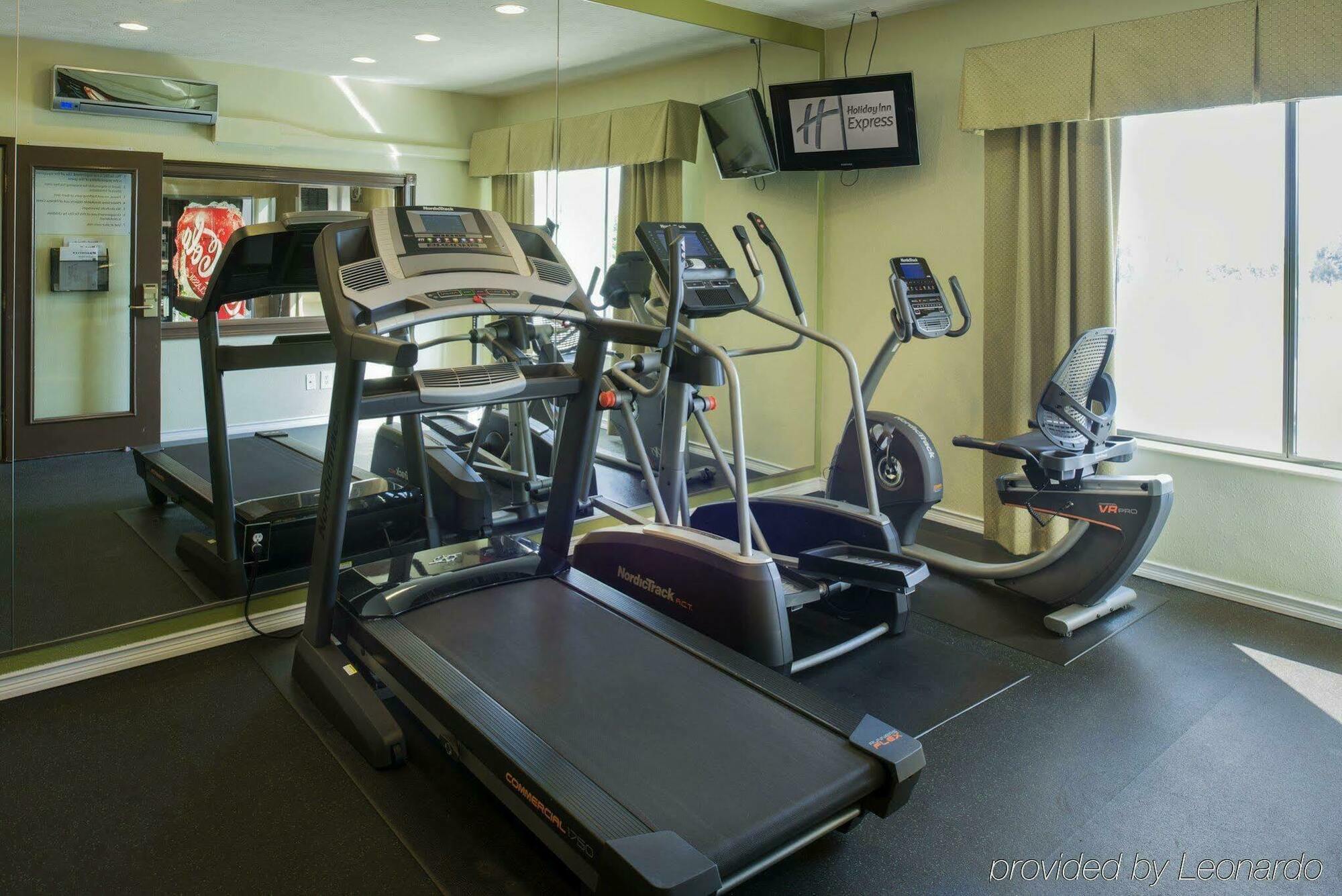 Holiday Inn Express Dandridge, An Ihg Hotel Екстериор снимка
